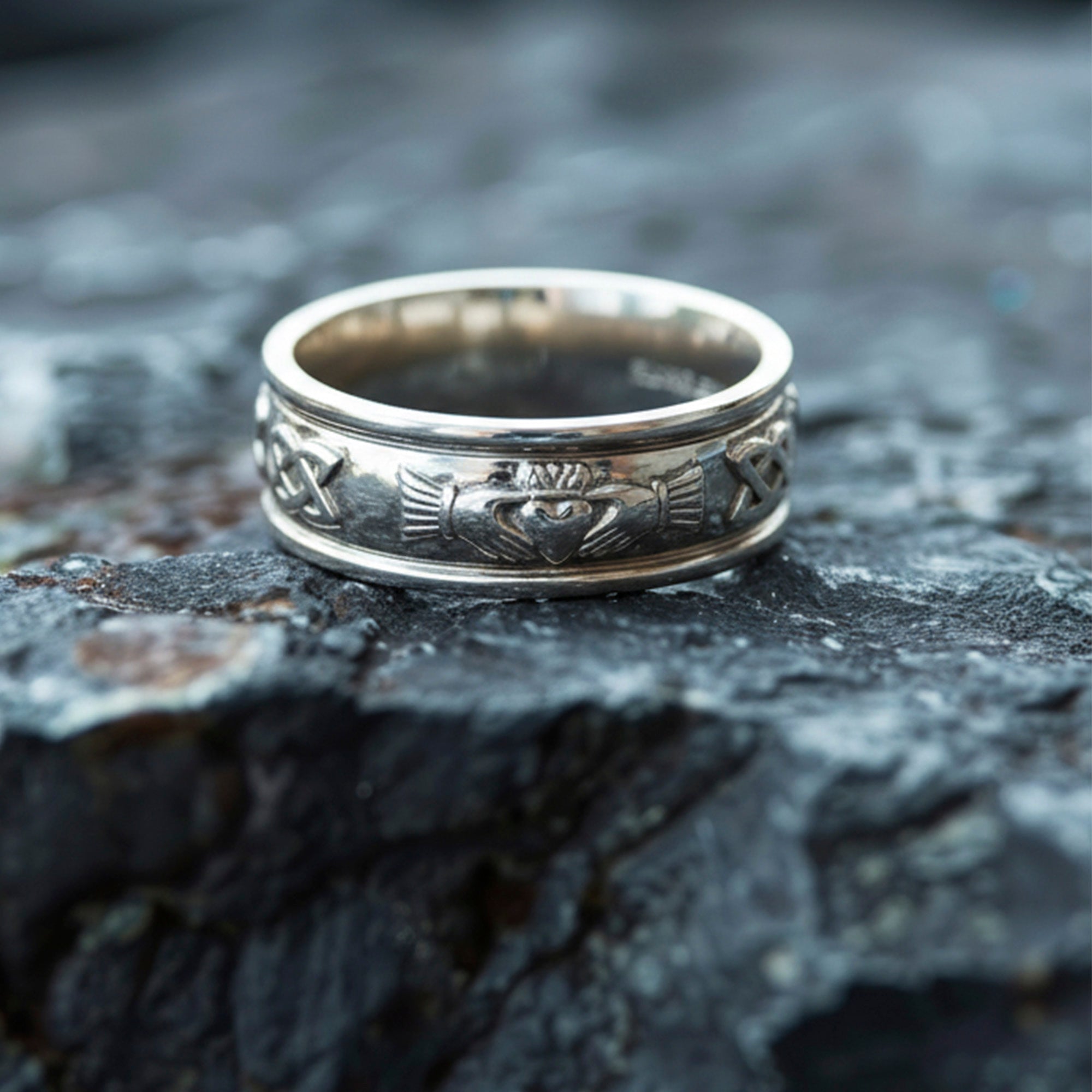 Irish Sterling Silver Men's Claddagh Wedding Ring